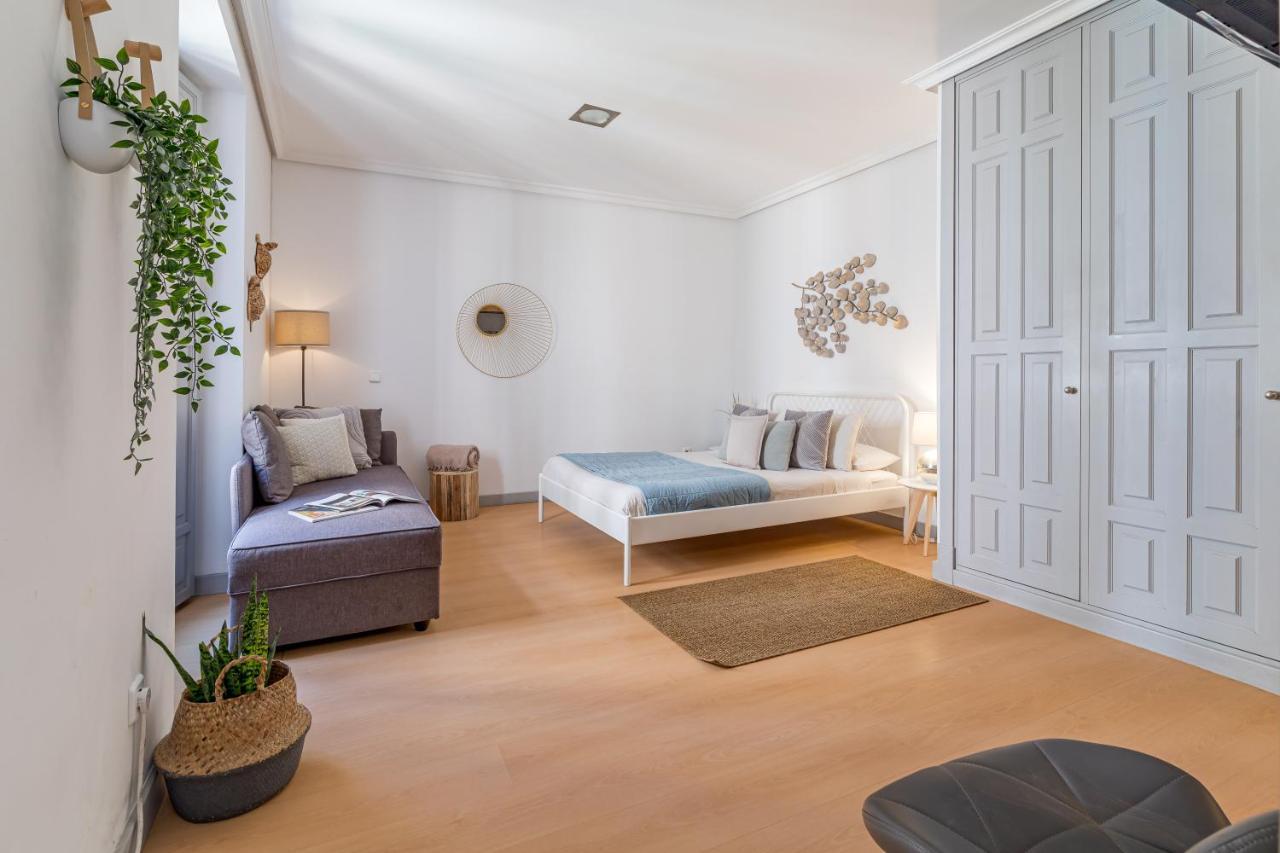 Apartamentos Fucar มาดริด ภายนอก รูปภาพ