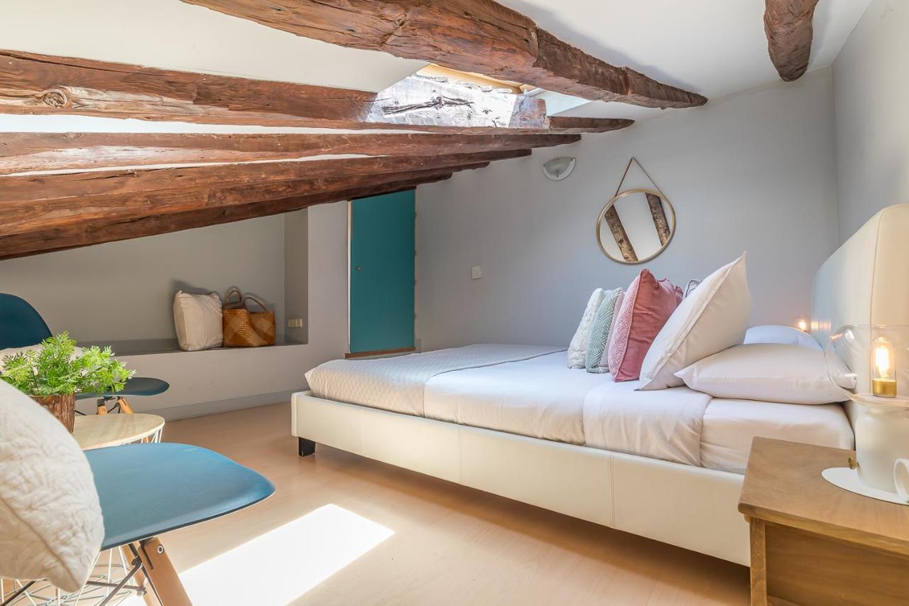 Apartamentos Fucar มาดริด ภายนอก รูปภาพ