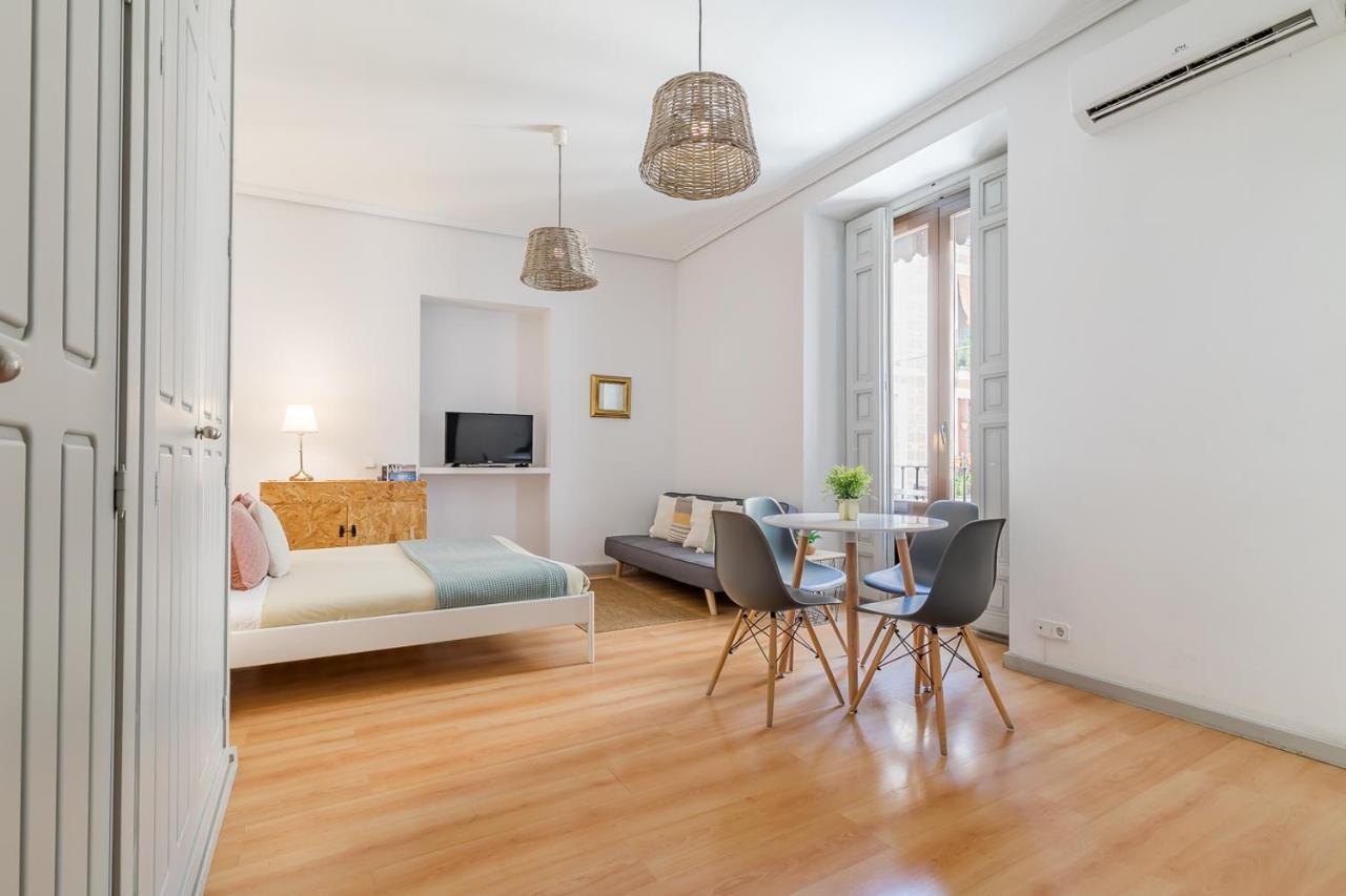 Apartamentos Fucar มาดริด ภายนอก รูปภาพ