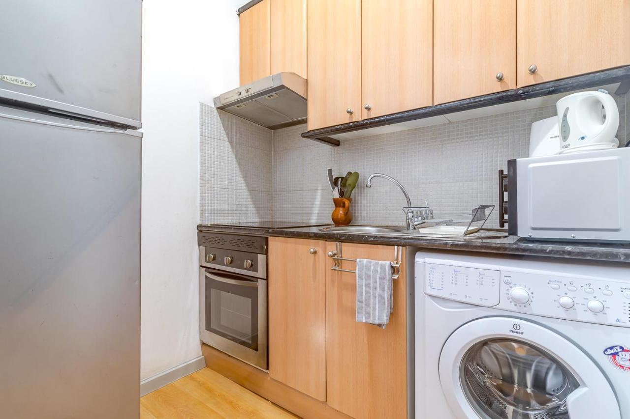 Apartamentos Fucar มาดริด ภายนอก รูปภาพ